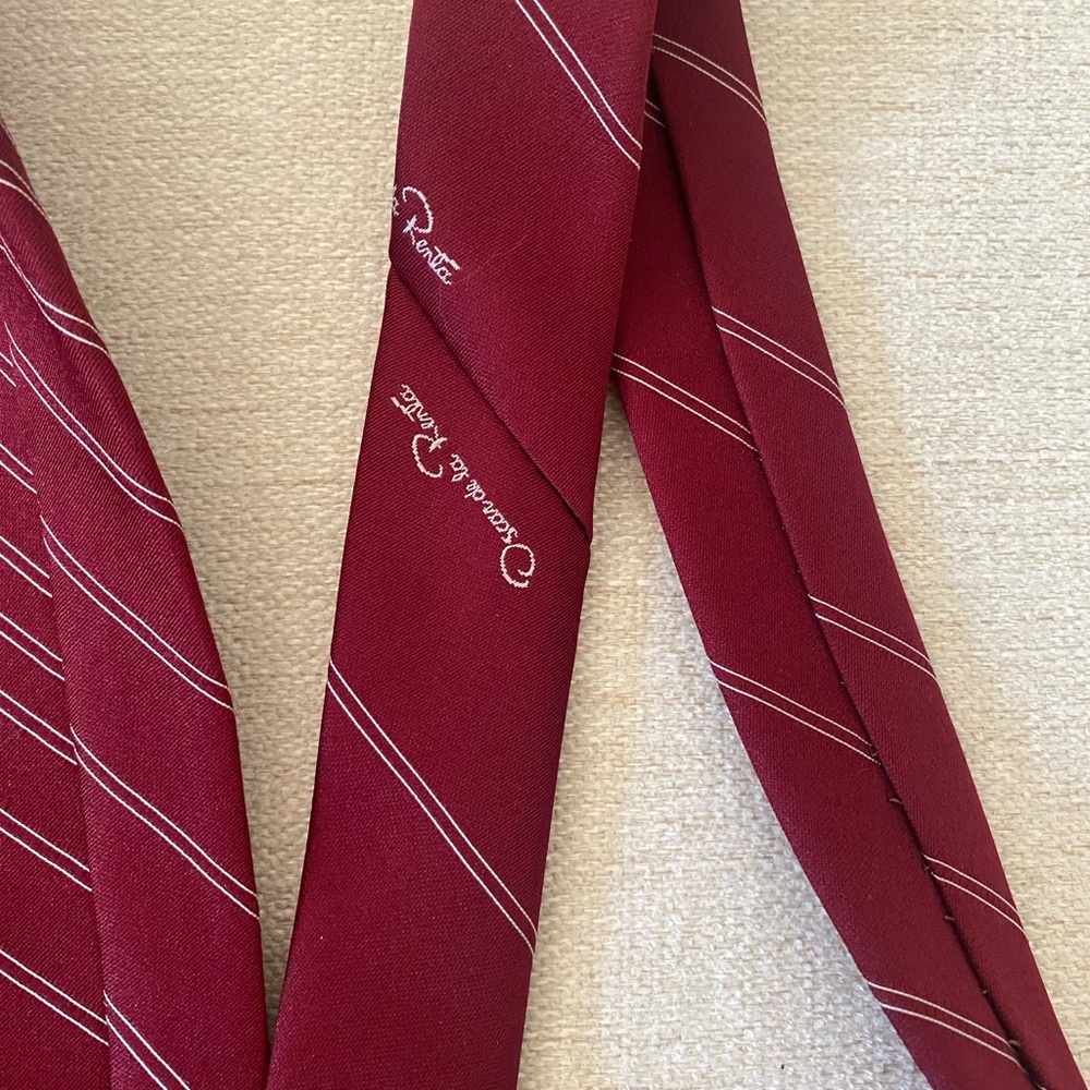 Oscar De La Renta Red Striped Silk Men’s Tie - Picture 5 of 5